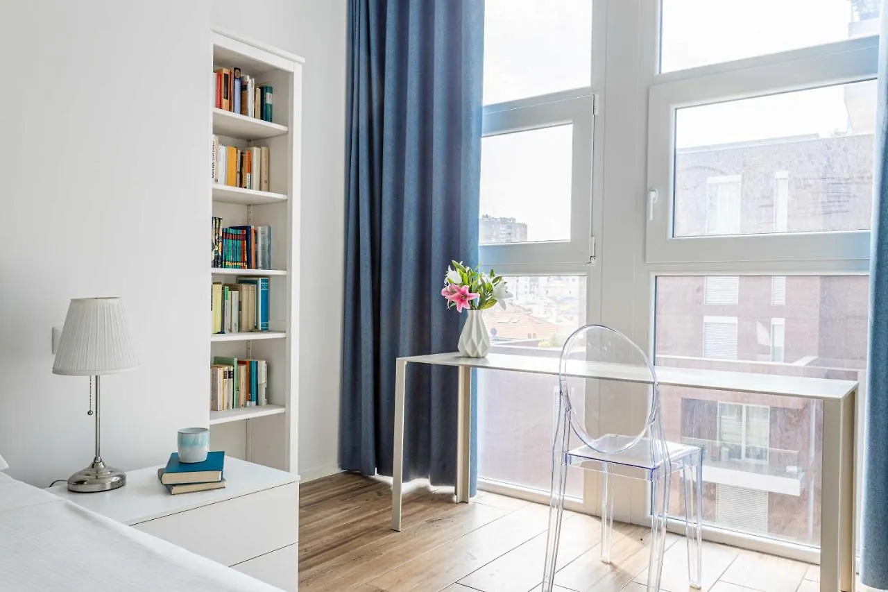 Luxnest I Porta Nuova Milan - Via Pirelli Daire